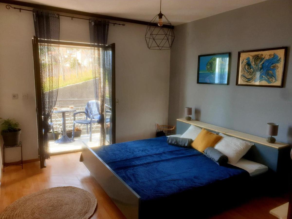 Apartments Asija Brela Zewnętrze zdjęcie