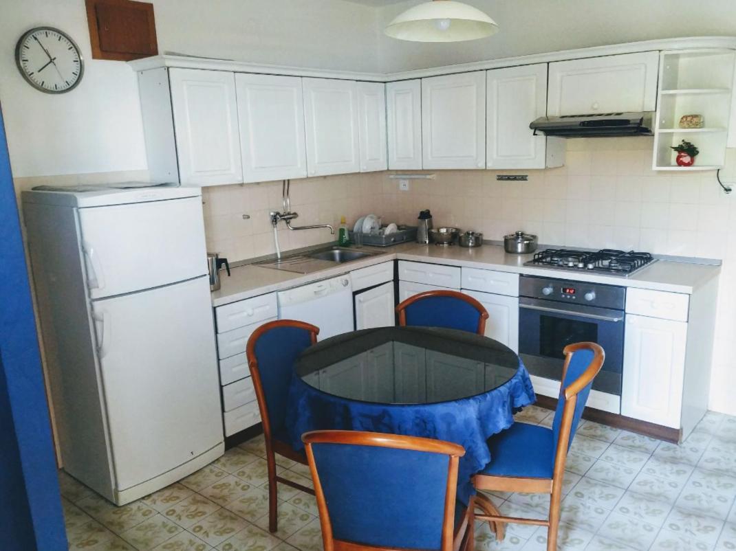 Apartments Asija Brela Zewnętrze zdjęcie